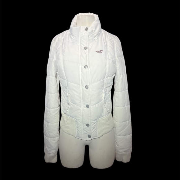 Hollister Jackets & Blazers - HOLLISTER | JUNIORS WHITE PUFFER CROPPED ZIP UP WITH BUTTONS COAT SZ L